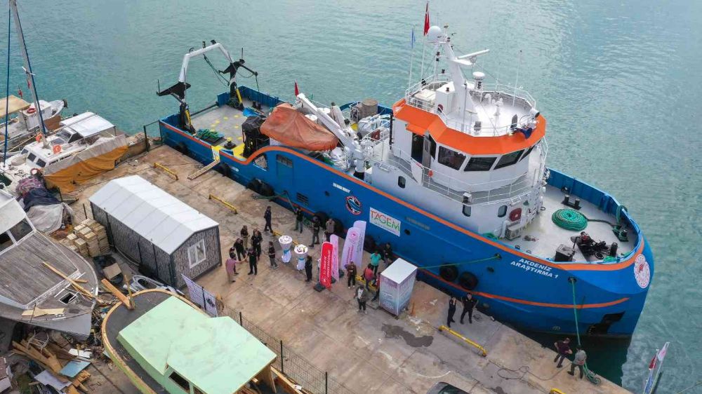 Akdeniz Araştırma 1 Gemisi Lübnan'dan döndü