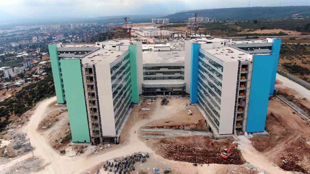 Antalya'nın şehir hastanesi inşaatı tamamlanıyor