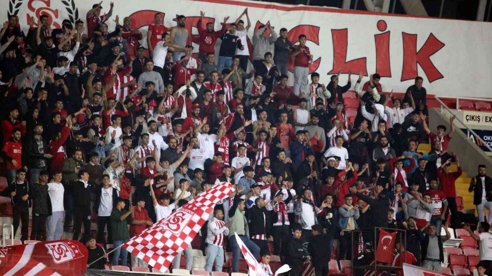 Sivasspor - Antalyaspor karşılaşmasının biletleri satışta