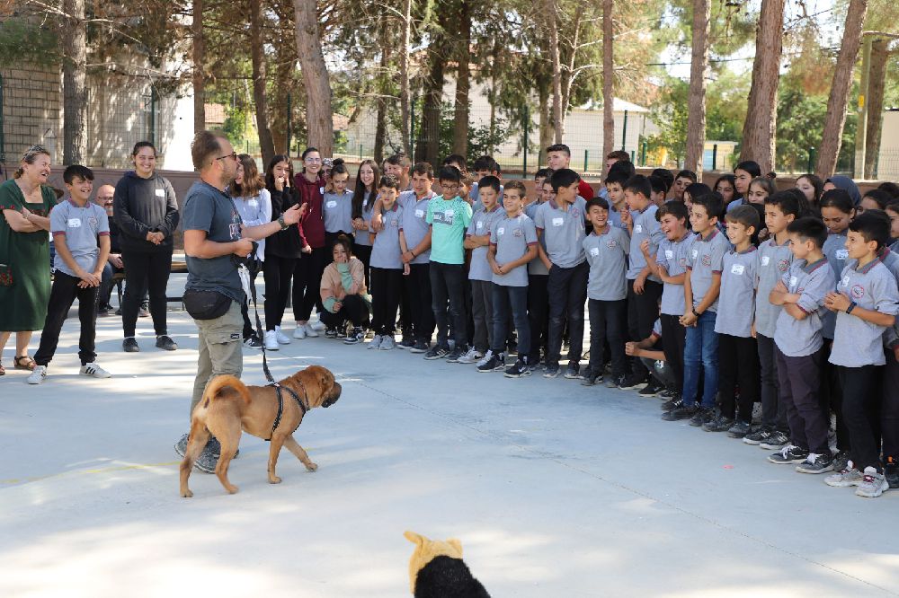 Yazıköy Okulunda 4 Ekim Dünya Hayvanları Korumu Günü Etkinliği