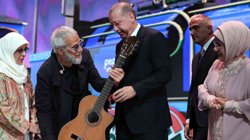 Yusuf İslam konserine, Cumhurbaşkanı Erdoğan da takip etti