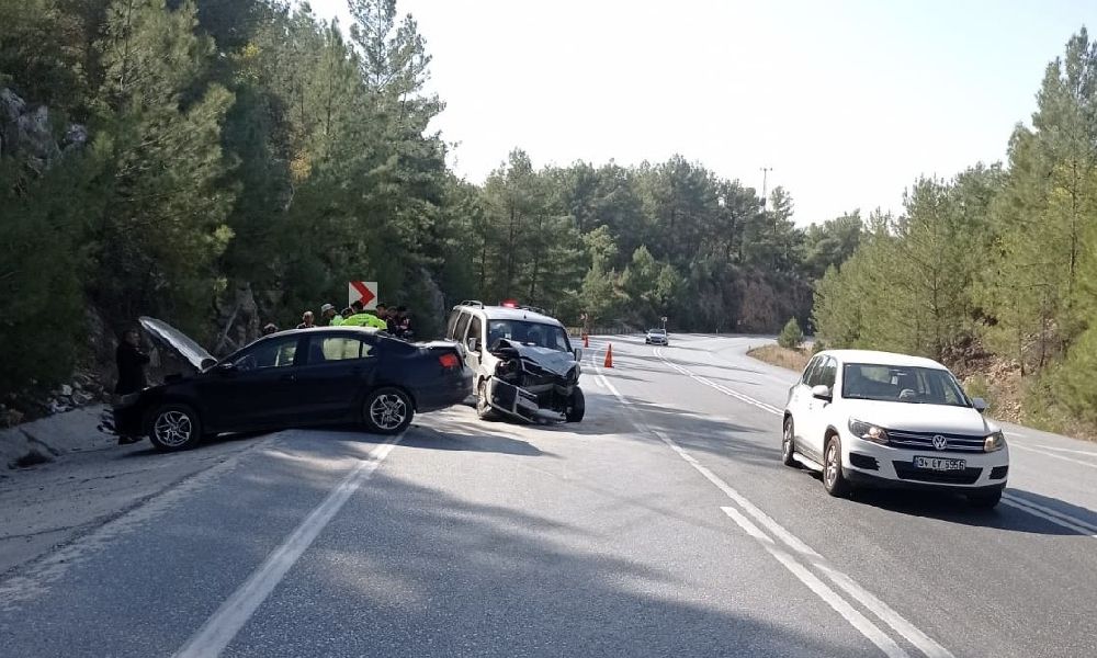 Akseki'de trafik kazası