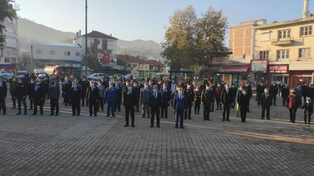 Bucak'ta Atatürk'ü Anma Programı Düzenlendi