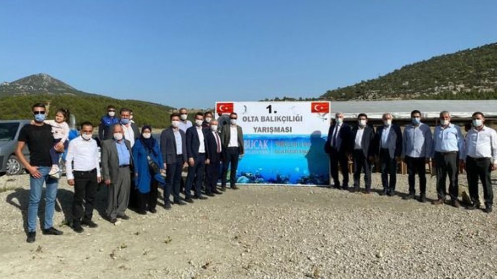 Bucak'ta Oltanı Al Gel Yarışması Düzenlendi Balıkçılar Bu Etkinliği Sevdi