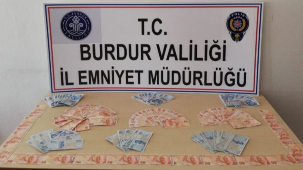 Burdur'da Binlerce Liralık Sahte Para Ele Geçirildi