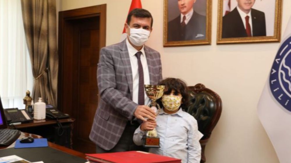Burdur'da Cumhuriyet Kupası Sahiplerini Buldu