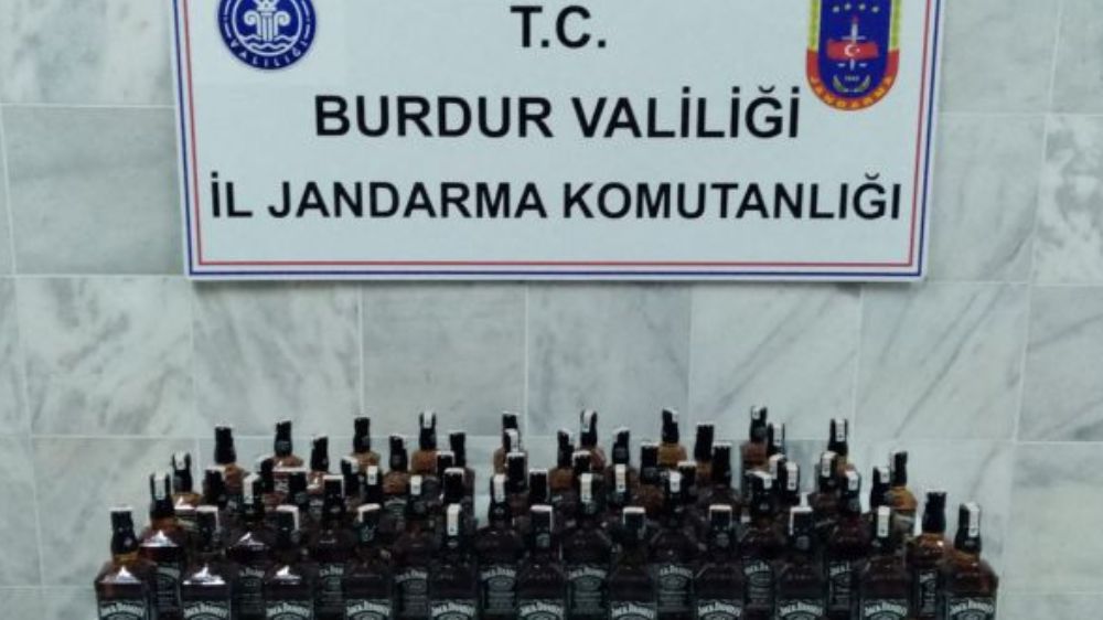Burdur'da Jandarma Kaçak İçki Tacirlerine Göz Açtırmıyor