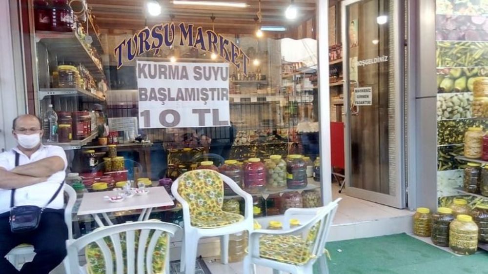 Burdur'da Turşu Market Perhiz Bozduruyor!