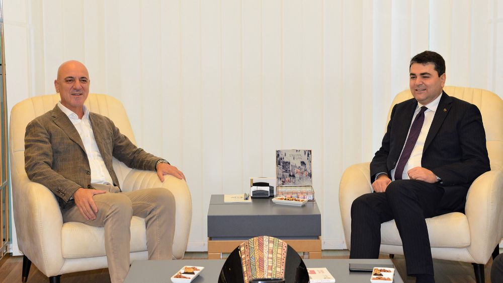 Genel Başkan Uysal'dan Başkan Ali Bahar'a tebrik ziyareti