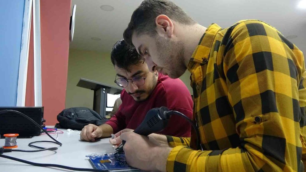 Mardin'in gençleri mühendislik basamaklarını tırmanıyor 