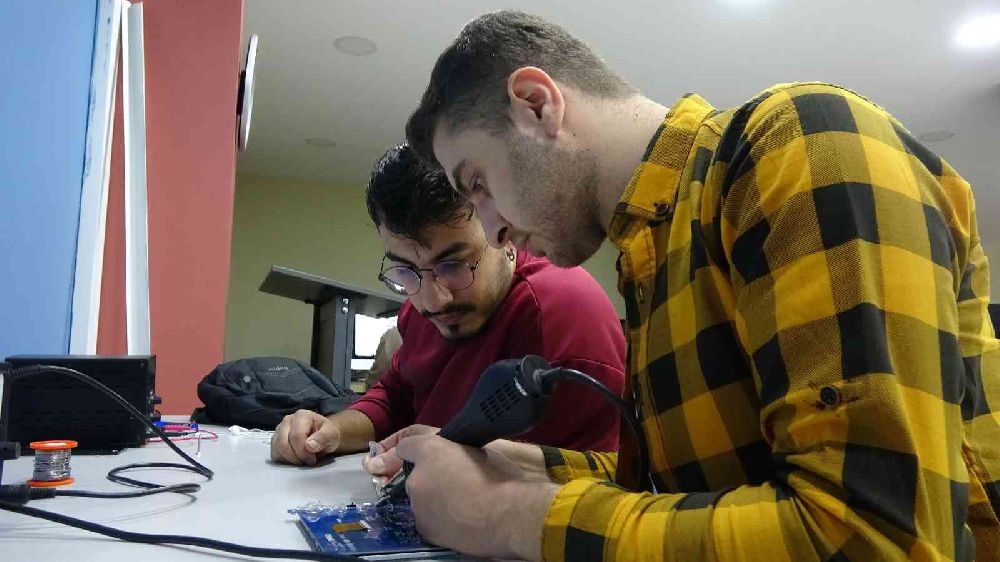 Mardin'in gençleri mühendislik basamaklarını tırmanıyor 