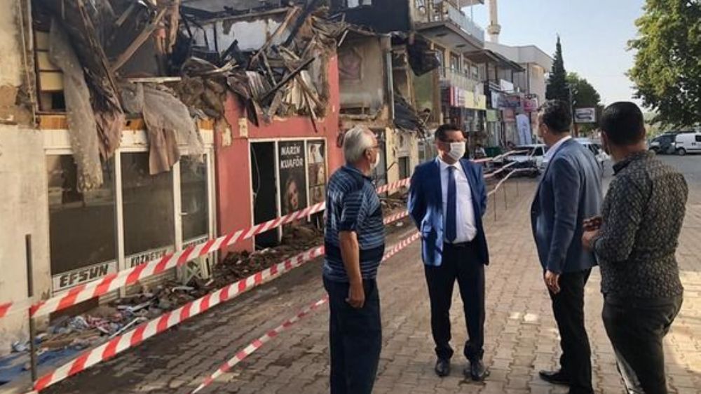 TBMM İdare Amiri Göker ve Başkan Akbulut'tan Yangından Mağdur Olan Vatandaşlara Ziyaret