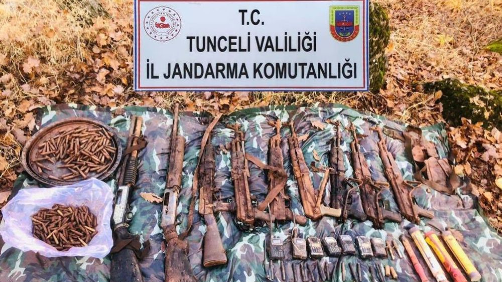 Tunceli'de teröristlerin sığınağı yok edildi
