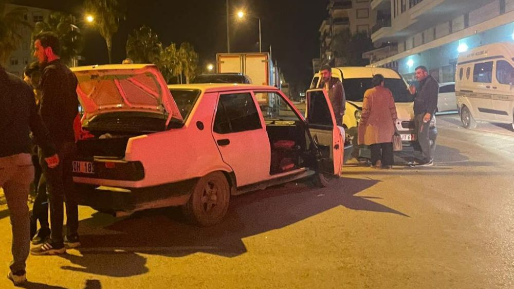 Antalya'da Alkollü sürücü kazaya neden oldu