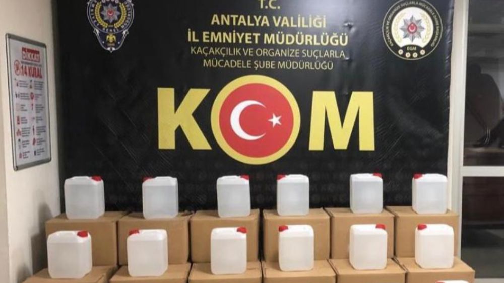 Antalya’da sahte ve kaçak alkol operasyonu