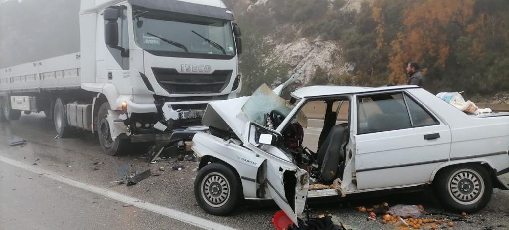 Antalya Isparta karayolunda kaza 2 yaralı