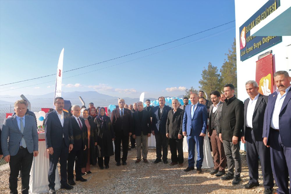 Bucak'ta hizmete alınan 4 yeni su deposunun açılışı yapıldı