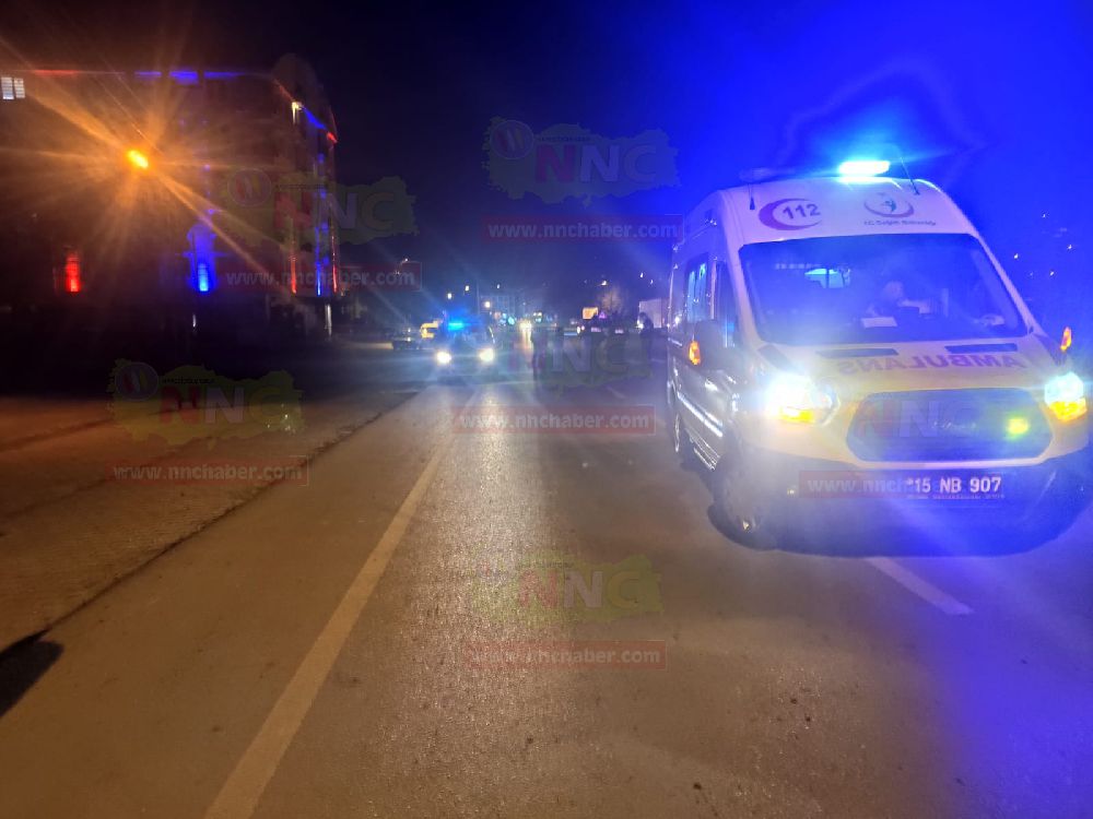 Bucak'ta Kaza motor sürücüsü metrelerce sürüklendi