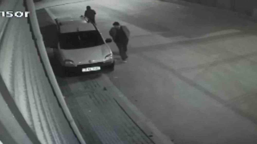Bursa’da emanet arabayla başka araba hırsızlığı