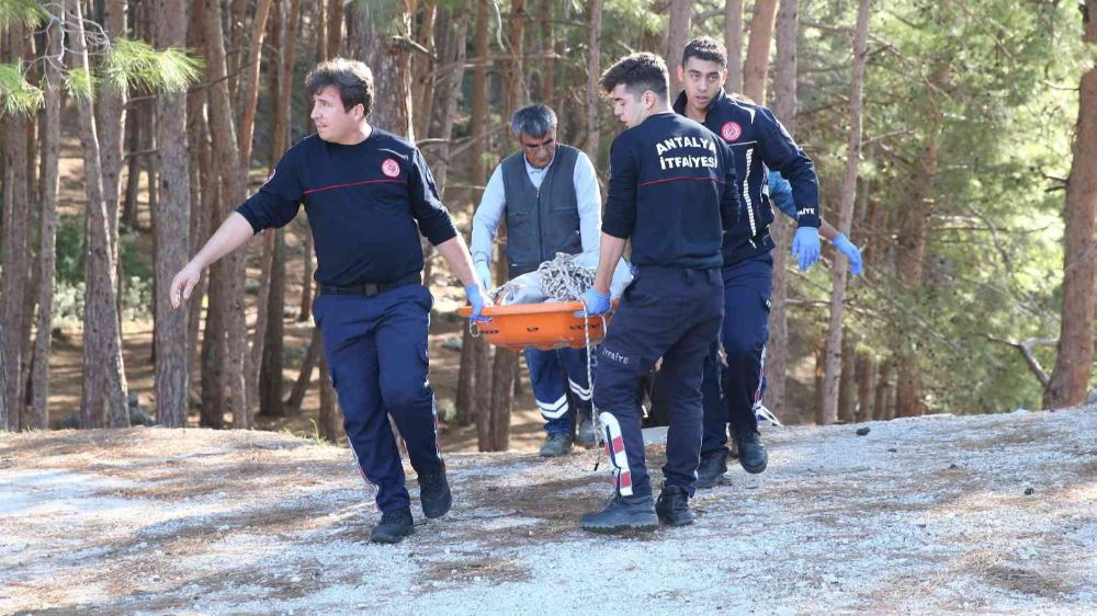 Antalya'da üzen olay kale yamacında genç kadının cesedi bulundu