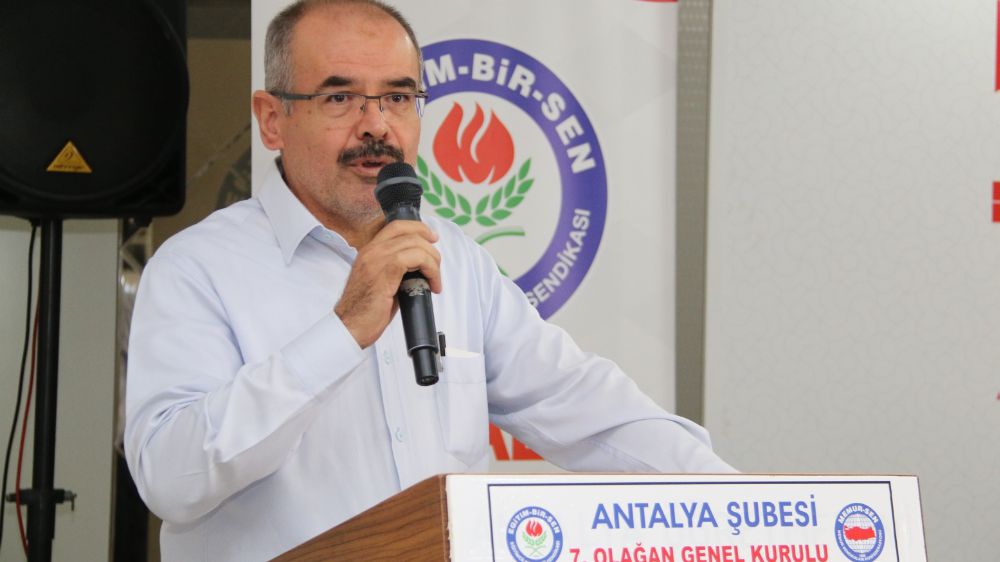 Memur-Sen Antalya İl Başkanı Ünal Hisarkaya asgari ücret açıklaması