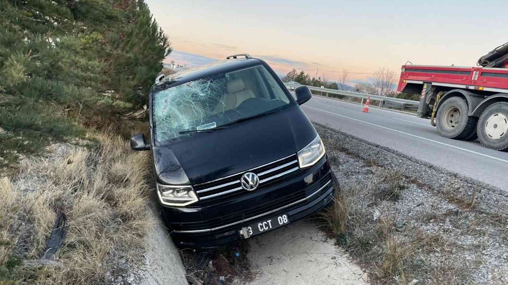 Nazilli Belediye Başkanı Özcan Afyon’da kaza geçirdi