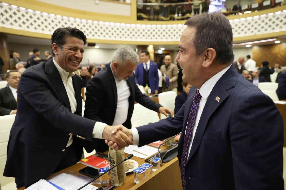 Antalya Büyükşehir Belediye Meclisi 2023'ün ilk toplantısı yapıldı