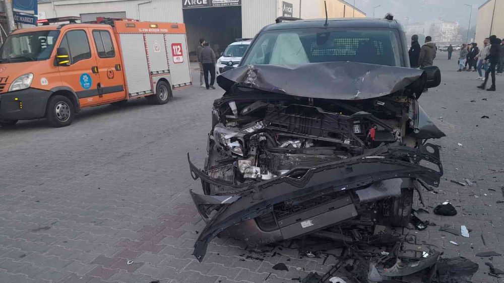 Aydın’da trafik kazası 2 yaralı