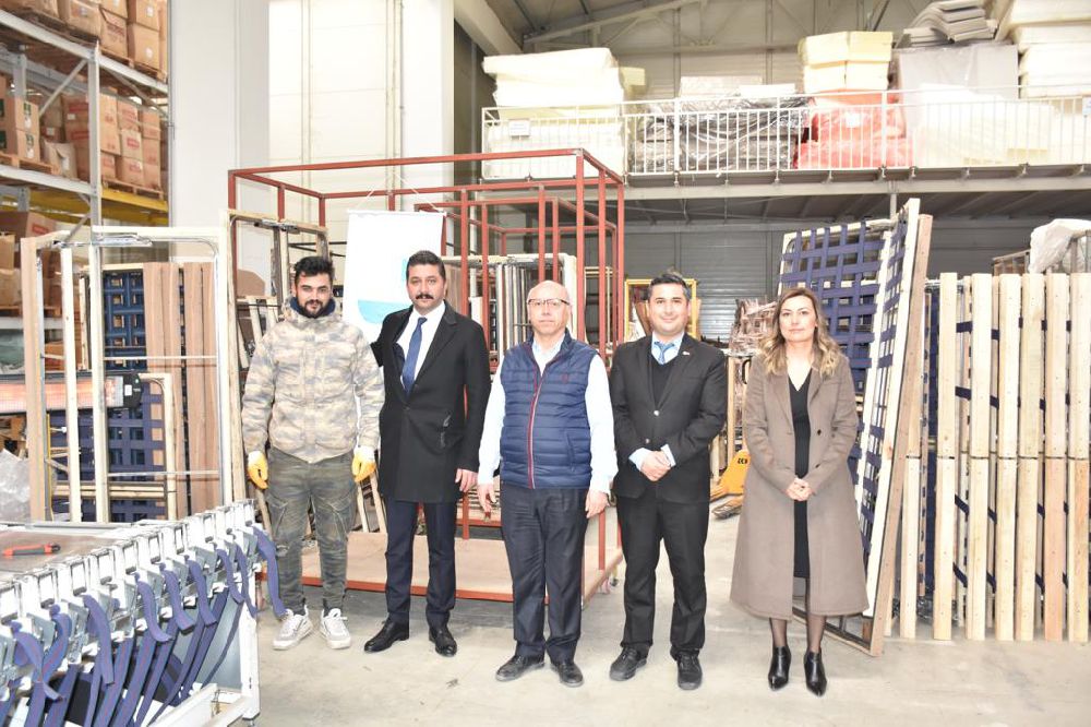 Burdur İŞKUR'dan mobilya imalatına 15 kişilik istihdam
