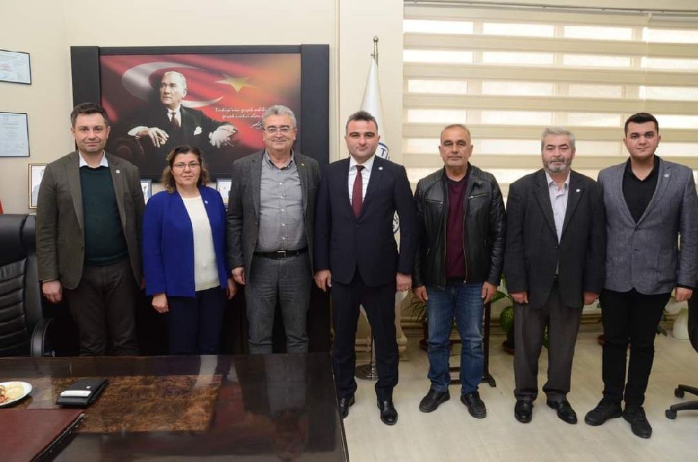 İYİ Parti Burdur Milletvekili A. Adayı Safa Sönmez'den STK'lara ziyaret