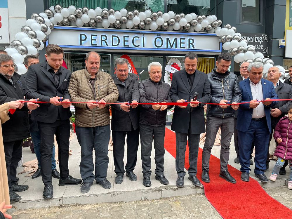 Perdeci Ömer Bucak'ta hizmete açıldı Açılışa özel indirim rüzgarı