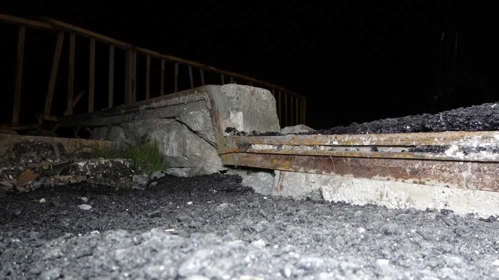 Hatay'da deprem sonrası köprü çökerek yoldan ayrıldı