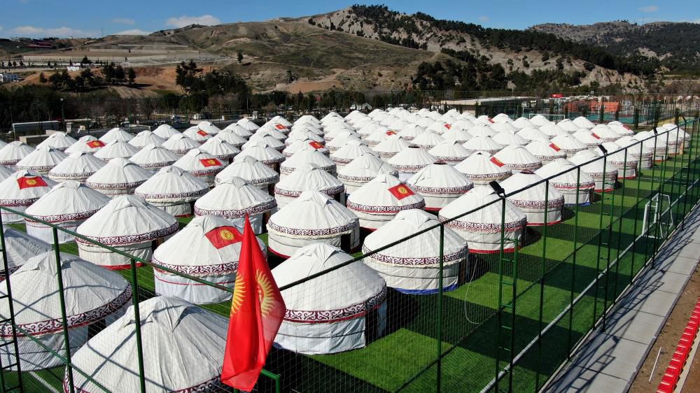 Kırgızistan'dan Kahramanmaraş'a 108 adet kıl çadır