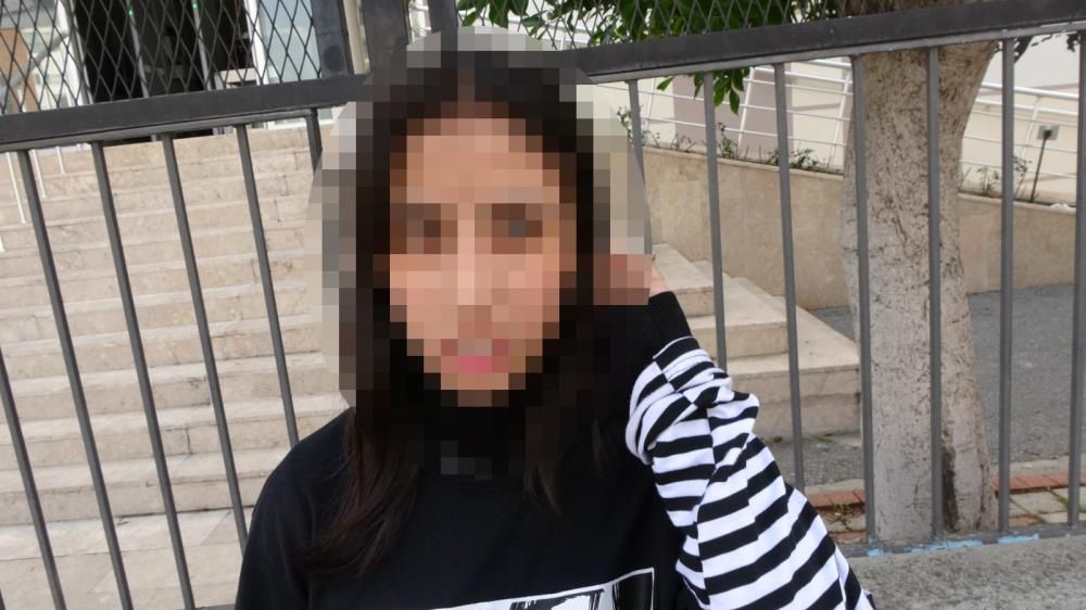 Antalya'da 14 yaşındaki kızı saçlarından tutup dövdüler