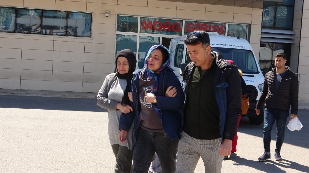 Antalya'ya depremden kaçıp geldiler; trafik kazasında öldüler