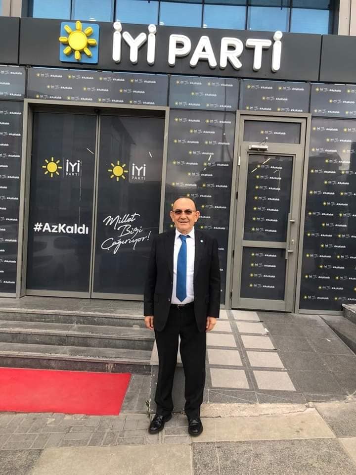 Burdurlu hemşehrimiz Mehmet Başaran, aday adaylığı başvurusunu yaptı