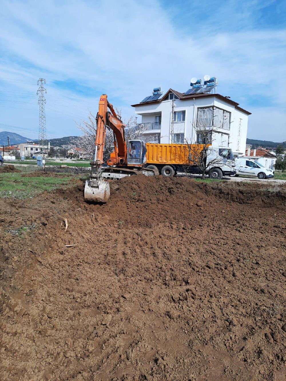 Milletvekili Bayram Özçelik duyurdu; Bucak'ta ASM inşaatı başladı