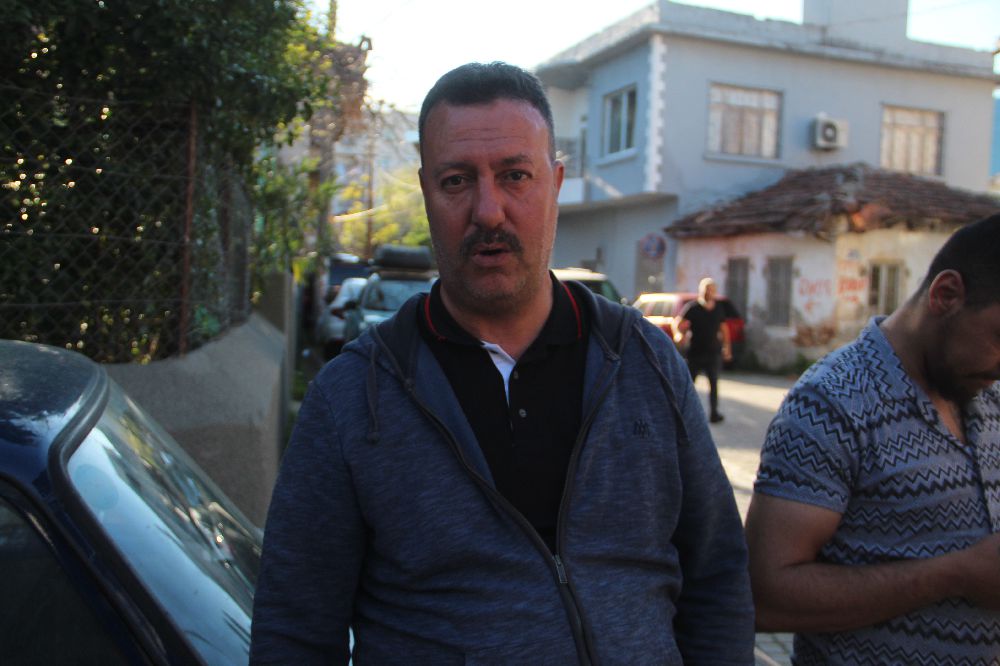 Antalya'da Otomobil hırsızlarının rahat tavırları pes dedirtti
