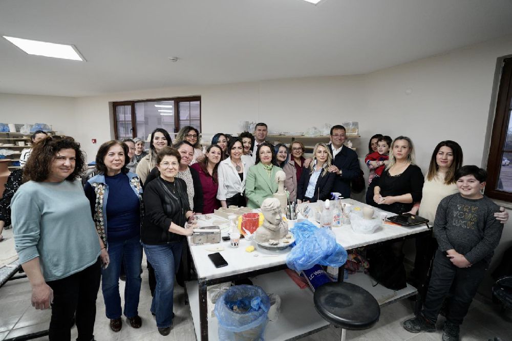 Başkan İmamoğlu ve eşi, Burdur'da kadın üreticilerle buluştu