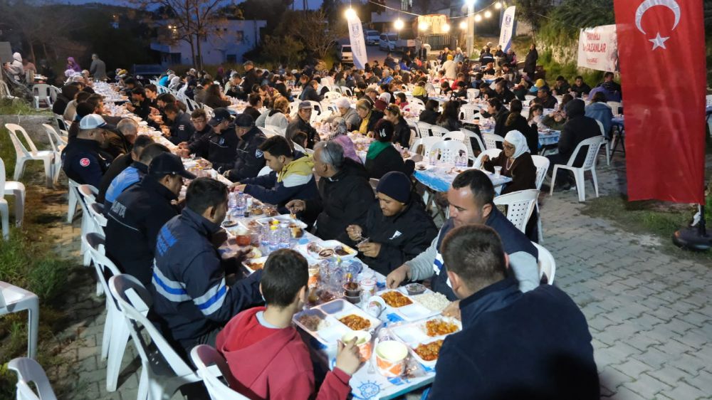 Bodrum'da belediye iftar programları devam ediyor