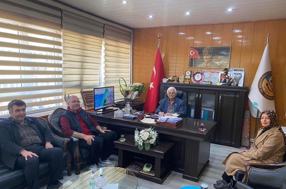Burdur Milletvekili A. Adayı Emine Aktaş'tan Burdur'da odalara ziyaret
