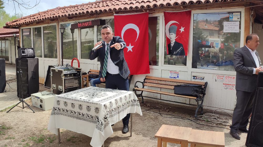 İYİ Parti Milletvekili Adayı Safa Sönmez'e Çavdır'da sevgi seli