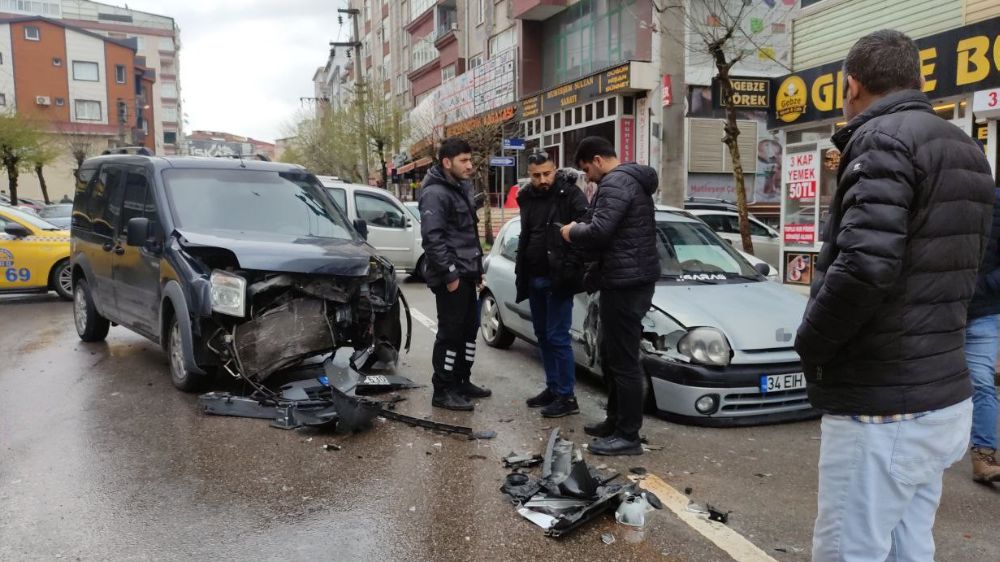 Kocaelinde' kaza : 1 yaralı