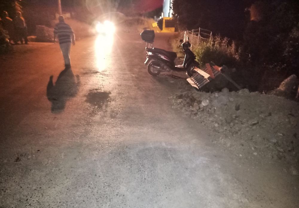 Antalya'da motosiklet sürücüsü yaralandı