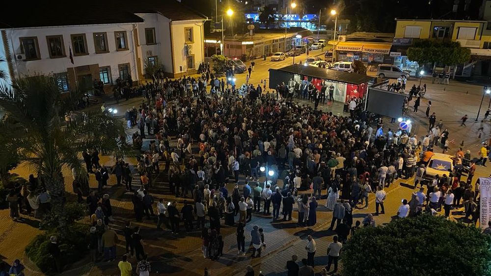 Antalya'da seçim kutlaması gerginliği