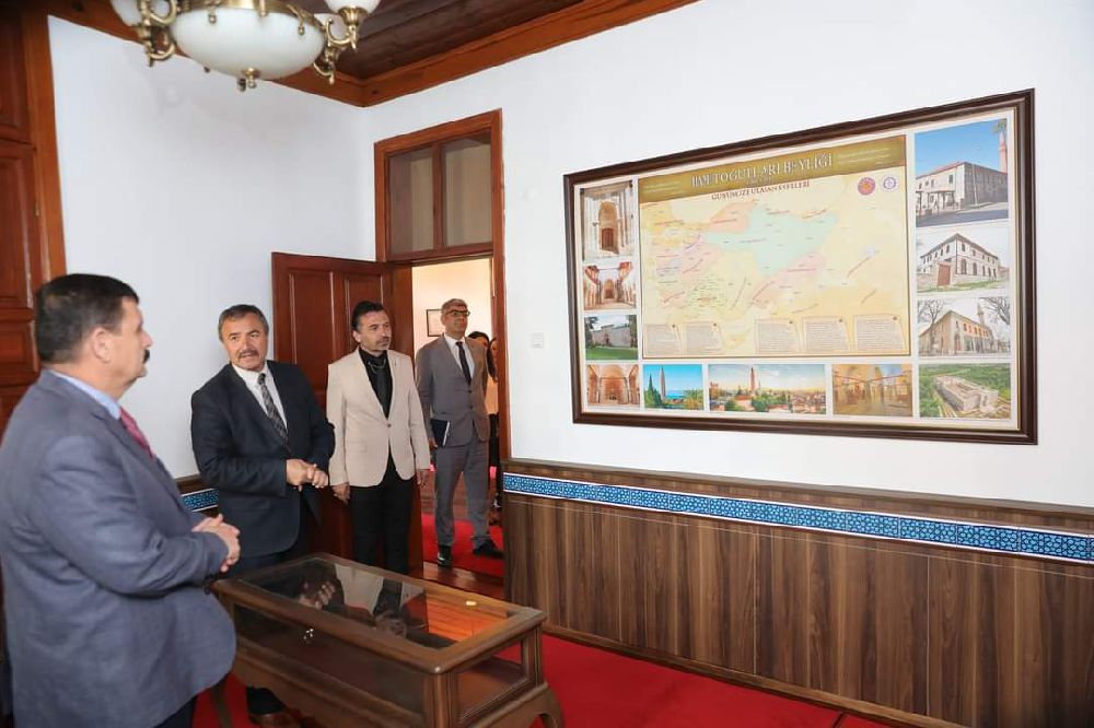 Arslantaş'tan Mehmet Akif Ersoy İstiklal Mücadelesi Kültür Evi'nde inceleme