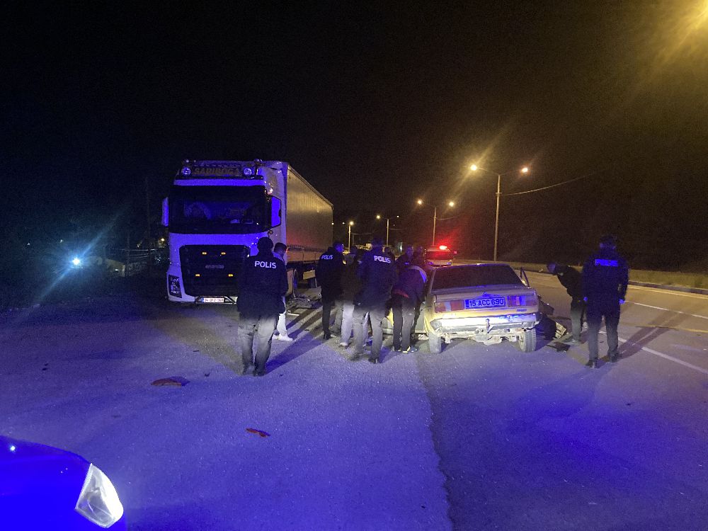 Burdur Fethiye karayolunda kaza 3 yaralı
