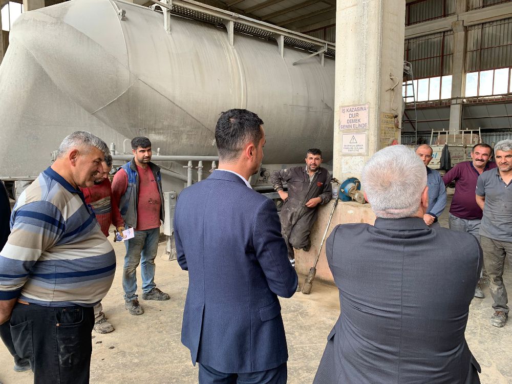 Mustafa Oğuz'dan Bucak'ta AS Çimento ziyareti