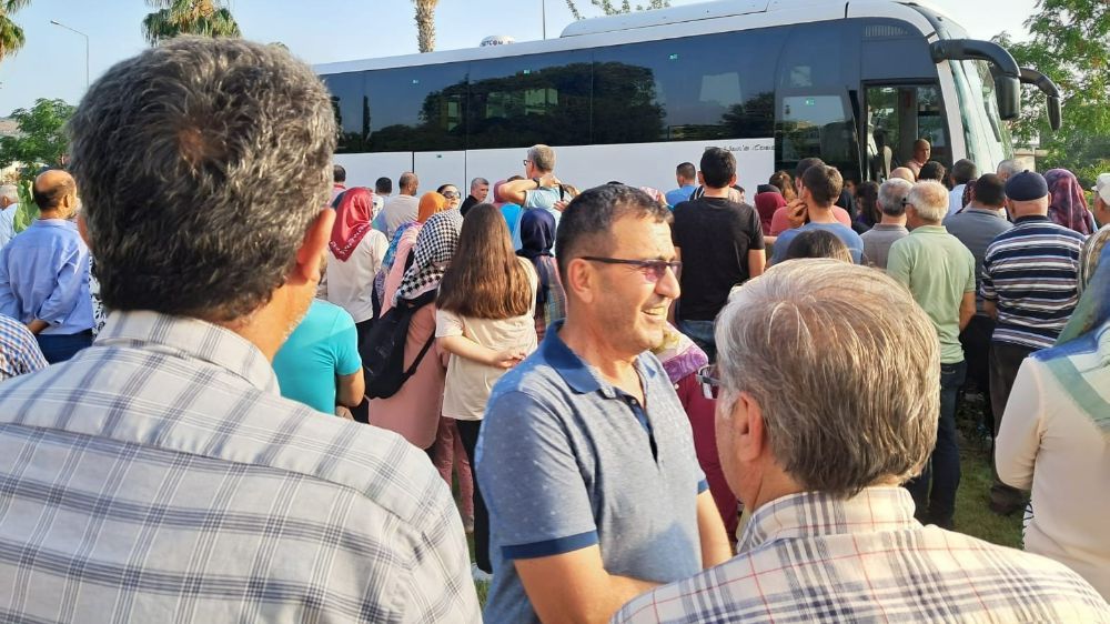 Antalya'da hacı adayları dualarla uğurlandı