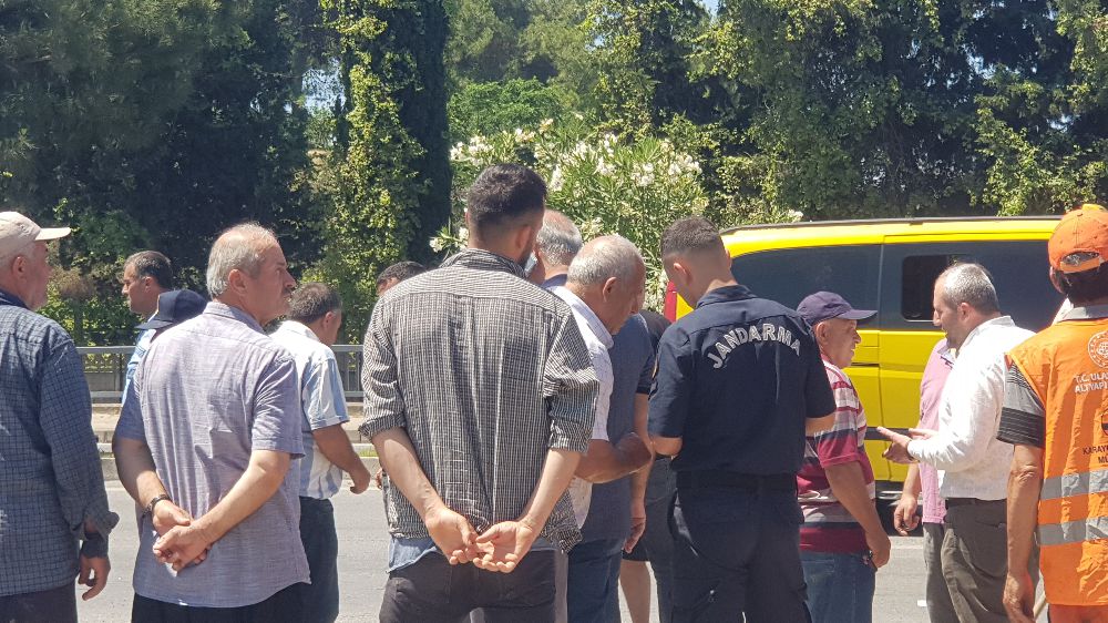 Antalya’da midibüs ile VİP minibüs çarpıştı 1’i ağır 11 yaralı